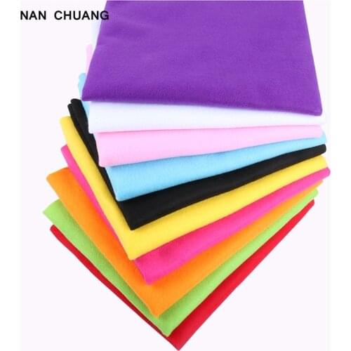 Nanchuang 1.5mm Thickness Non Woven Polyester Soft Felt For Home Decoration Handmade Nonwoven Material For Children 90x90cm