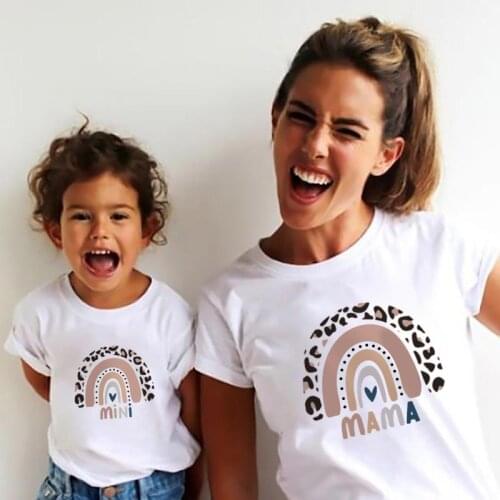 Rainbow Tops Cotton Mother Daughter T-shirts Summer Family Matching Outfits Mom Baby Mommy and Me Clothes Woman Girls Tee-shirt