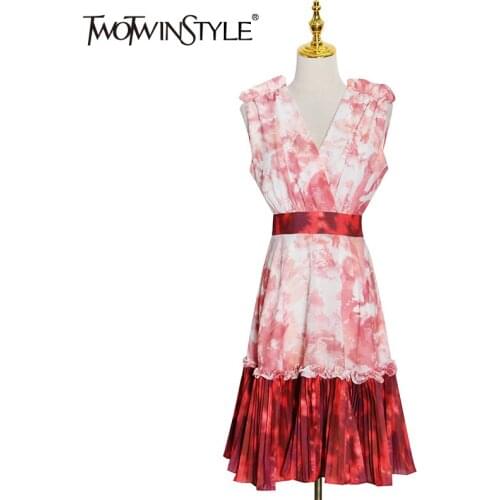 TWOTWINSTYLE Hit Color Patchwork Ruffle Dress For Women V Neck Sleeveless High Waist Midi Dresses Female Fashion New Clothing