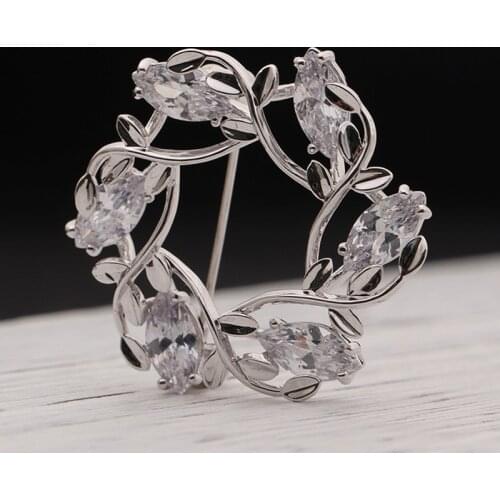 Sliver Gold Garland Brooch For Womens Exquisite Pin Jewelry Party Office Clothes Scarf Buckle Garment Accessories Brooches Gift