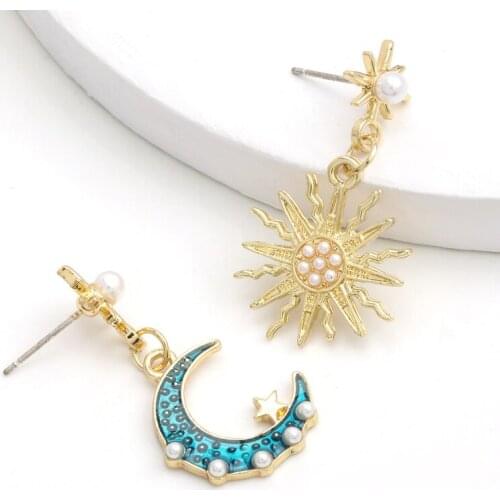 Find Me Asymmetric Sun Moon Drop Earrings Geometric Alloy Imitation Pearl Dangle for Women Fashion Jewelry Accessories