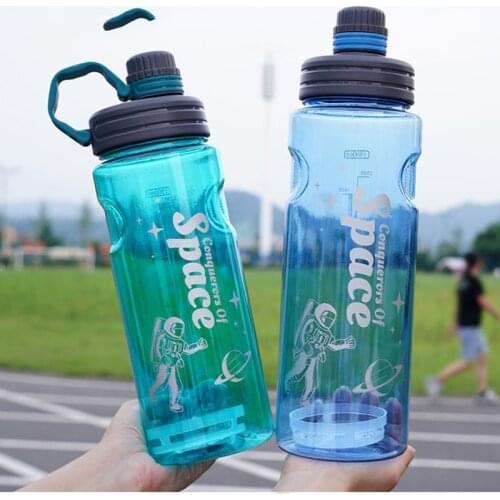 Large-Capacity Water Cup Portable Outdoor Sports Hiking And Climbing Plastic Water Bottle Heat And Compression Resistance No BPA