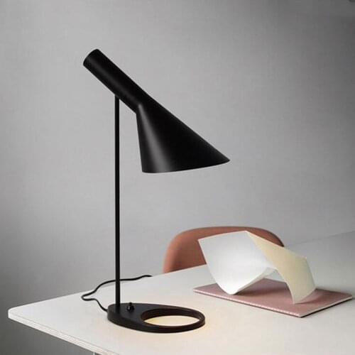 Europe Modern Creative Concise Iron Table Light Office Bedroom Workbench Study Bedside Lamp Free Shipping