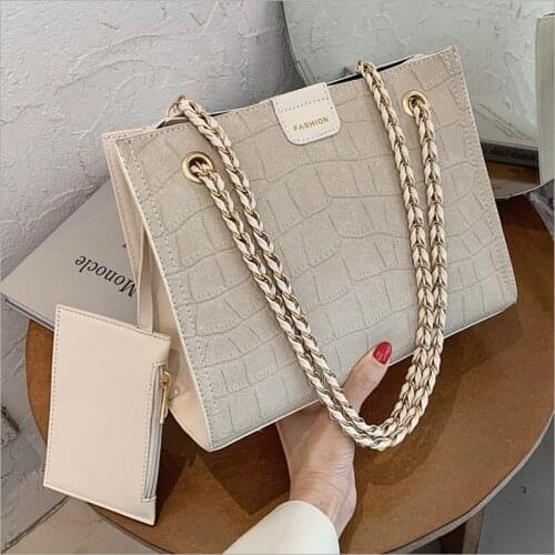 2020 new fashion four seasons small bag womens bag fashionable foreign style versatile leisure large capacity frosted Single Sh