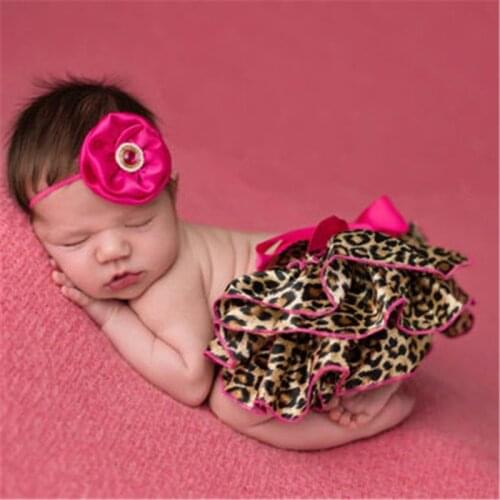 Baby Shorts Newborn bloomers Baby Diaper Cover Photo Props Layers Ruffle Satin Pants newborn Toddler Flower Cute Shorts Bummies
