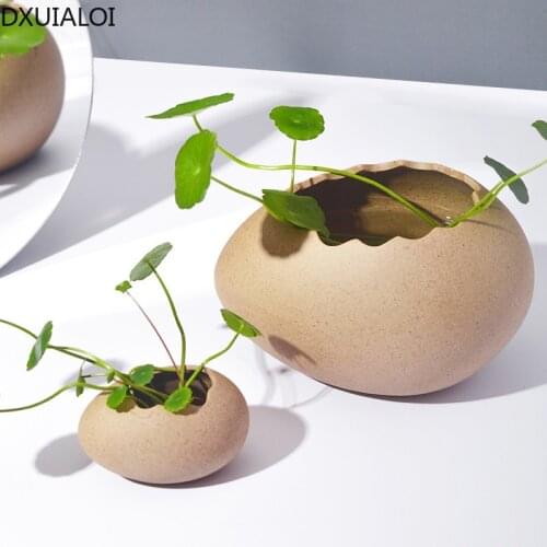 DXUIALOI Modern Simple Ceramic Crafts Personality Creative Dessert Bowl Hydroponic Egg Shell Ostrich Egg Vase Home Decoration