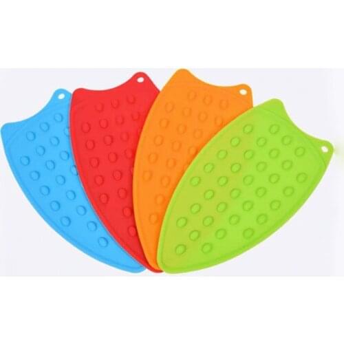 2021 New Creative Silicone Iron Hot Protection Rest Pad Mat Rest Ironing Pad Insulation Boards Safe Surface Iron Stand Mat Hot