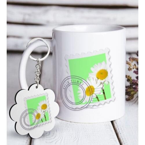 Personalized Daisy Design White Mug and Keychain Gift Seti-10