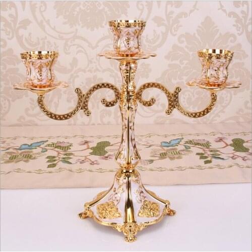 Theuphela Decorative White Candlesticks
