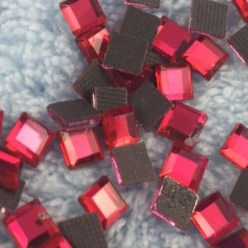 4*4mm Red Flatback Square Beads Iron On Hotfix Crystal Hot Fix Rhinestone Flat back For Transfer Women Dress Bags Scarf
