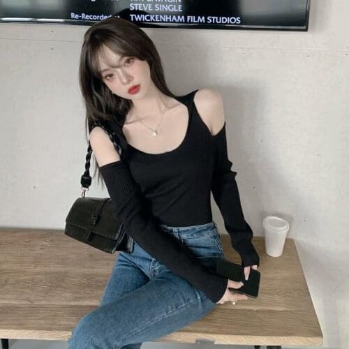 Sexy T-shirts Leakage Shoulder Bottoming T Shirt Slim Tshirts Design Exposed Collarbone Long T-shirt Women Clothing Tshirt Woman