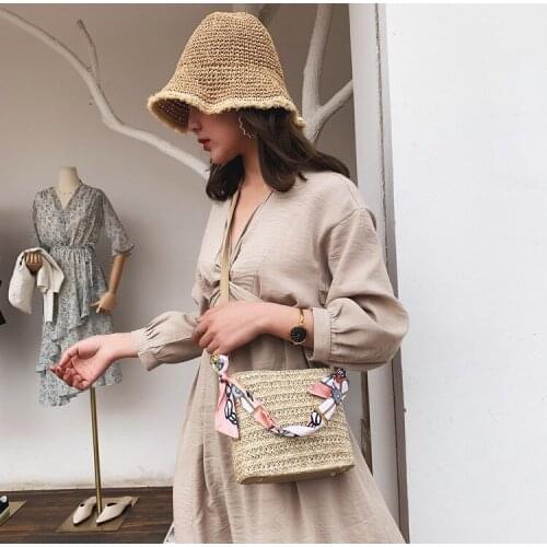 Fashion Casual Women Shoulder Bags Drawstring handbags Beach bag Lady Messenger Straw Bag Females Crossbody Bag Feminina