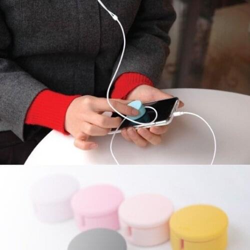 2017 Earphone Cord Holder Earphone Cable Winder Cute Candy Colorful Headphone Winder Wipe The Phone Screen