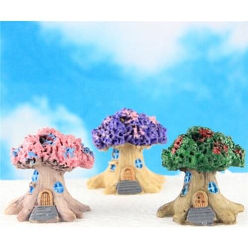 ZOCDOU 1 Piece Big Tree House Succulent Cartoon Building Figurine Crafts Figure Ornament Miniatures