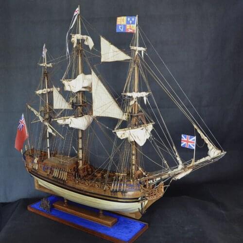 HMS Royal Caroline 1749 with mast-1:30