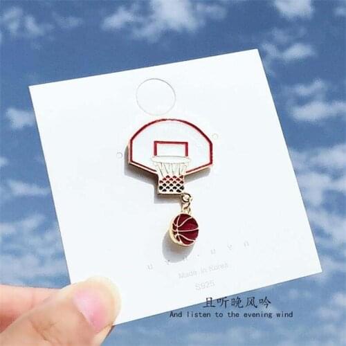 Badges Lapel Pins Brooch Men Basketball Creative Friends Personality All-match Boys School Street Sports Women