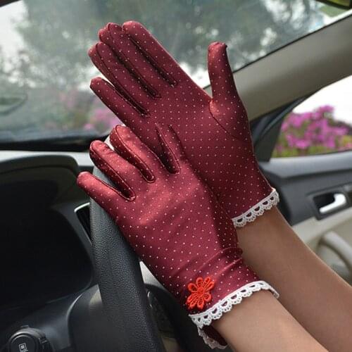 Summer Lace Patchwork Gloves Womens Anti-skid Sun Protection Driving Short Thin Gloves Dot Woman Gloves