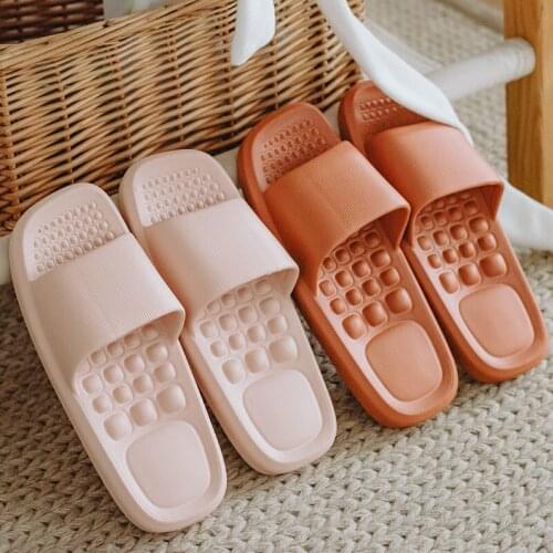 Slippers Female Home Bathroom Bath Non-Slip Platform Massage Couple Indoor Slippers Wear-Resistant Mens Slippers Indoor