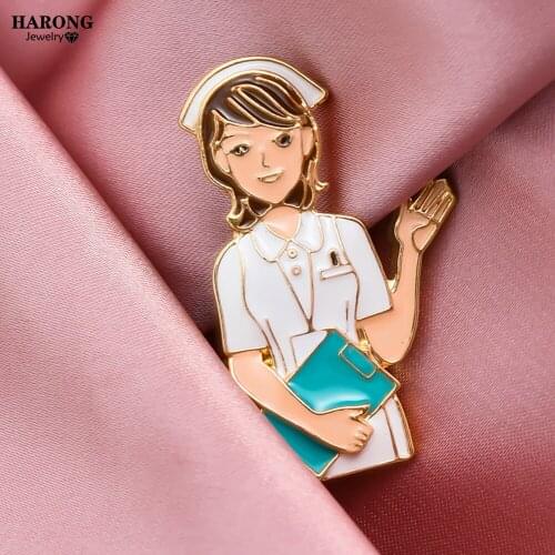 New Medical Nurse Brooch Zinc Alloy Badge Doctor Graduation Medical Student Cowboy Jacket Lapel Pin Accessories for Friend Gift