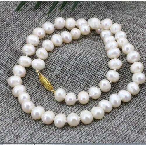 Hot sale 8-9mm white natural cultured freshwater pearl necklace 18"