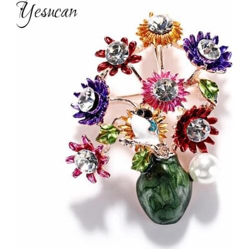Creative Vase Painted Geometric Brooches Pins for Women Trendy Shiny Rhinestone Crystal Flowers Collar Pin Enamel Floral Brooch