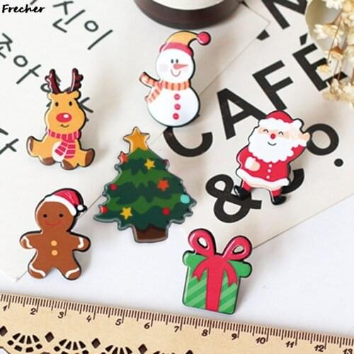 Cute Santa Claus Brooches Cute Christmas Metal Pins Badges Brooch Pins For Men Women Unisex New Year Jewelry Gifts
