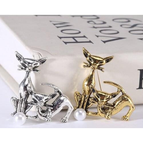 Vintage Fox Brooch Women Retro Animal Fox Brooch Suit Lapel Pin for Gift Party Wholesale Price