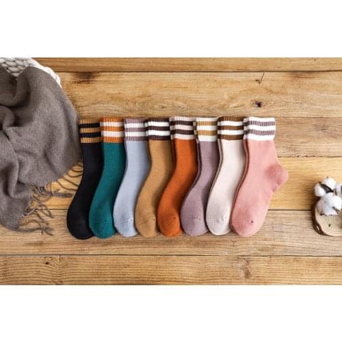 Yishine 10 Pairs New Spring Autumn Girls Harajuku Socks Solid Needles Knitting Striped Elegant Cotton Socks for Women