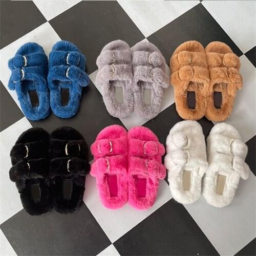 YLMFUR Women's Slip-ons
