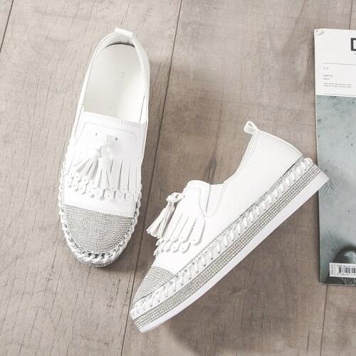 Black/white leather shoes woman tassel decoration espadrilles bling bling crystal round toe loafers women creepers moccasins 246