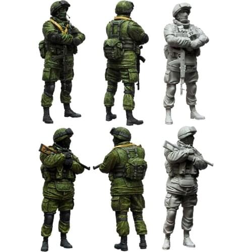 1/35 Modern Russian soldiers (Crimea), 2 people, Resin Model Soldier GK, WWII military theme, Unassembled and unpainted kit
