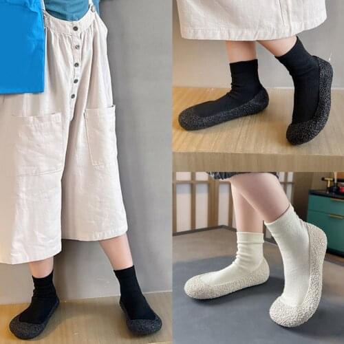 1 Pair Beach Shoes Solid Color Wear-resistant Lightweight Women Barefoot Sock Shoes for Running