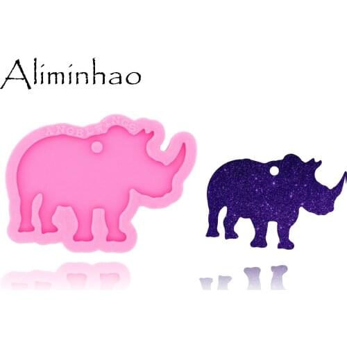 DY0477 Shiny Glossy Rhinoceros Mould Silicone Epoxy Resin Keychain Mold