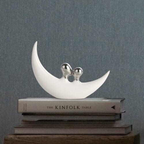 Chinese modern couple ceramic sculpture abstract beauty statue romantic love character figurine lover kiss ornament wedding gift