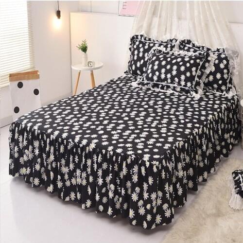 Cilected Small Floral Bed Skirt Nordic Ins Washed Cotton Breathable Non-Slip Bedspread Lotus Leaf Lace Sheet Protection Cover