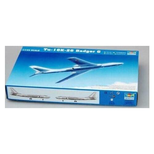 Trumpeter 1/144 03907 Tupolev Tu-16K-26 Badger G Bomber Bomb Carrier Model Kit TH05714-SMT6