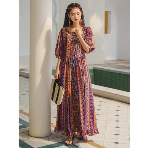 The New Summer Womens Dress Southeast Asia Thailand Ethnic Style Retro Print Long Dress Palace Style Embroidered Beach Dress