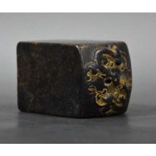 Hongshan culture archaize black iron meteorite sculpture seal statue