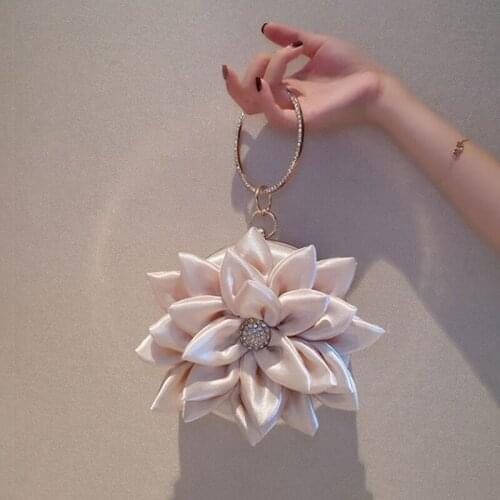 Purses and Handbags Bridal Wedding Party Designer New 3D Flower Evening Clutch Bags Women Luxury Girls Circular Rhinestone Small