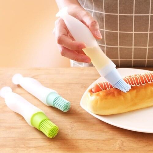 Barbecue Tools Silicone Kitchen Gadgets Portable Temperature Resistant BBQ Basting Brushes Oil Bottle Brush Baking Accessories