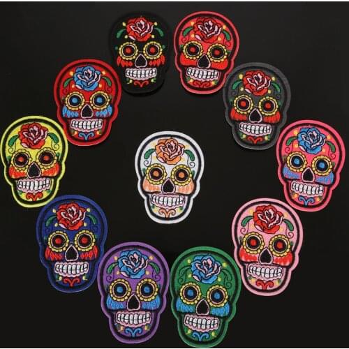 New Arrival 1Pcs Mixed Skull Clothes Patch DIY Flowered Skeleton Embroidered Patches Iron On Fabric Badges Sew On Cloth Applique