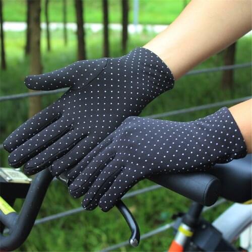 2PCS=1Pair Elastic Sport Warm Gloves Polka Dot Ladies Dance Fitness Leisure Wool Gloves Riding Thicken Velvet Glove Outdoor