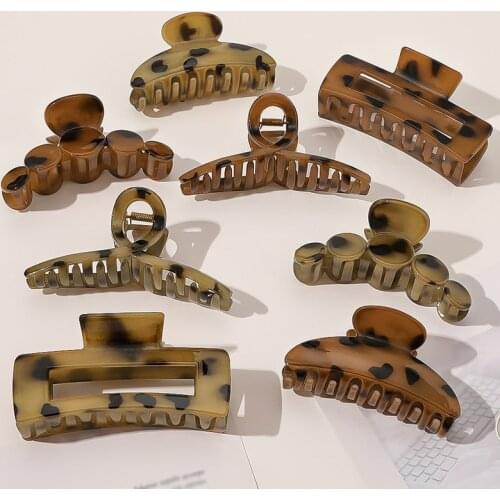 New Leopard Acrylic Hair Clip Claw Clip Elegant Hair Clips for Women Hair Claw Hairpin Girl Claw Clip Hairclip Hair Accessories