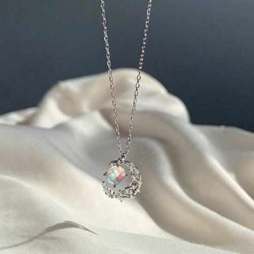 Sweet Moon Cubic Zircon Jewelry Necklace For Woman Crescent Clavicle Chain Pendant Necklaces