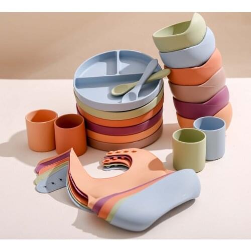 5 Pc/set Solid Color Baby Silicone Tableware BPA Free Silicone Feeding Bowl Plate Bibs Cup Sets Waterproof Non-Slip Crockery