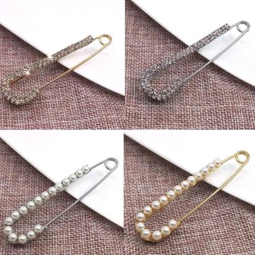 Utrend Knitted Brooches For Clothes