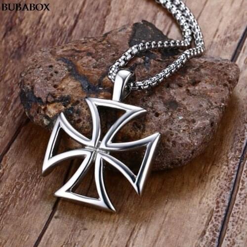 Vintage Hollow Knights Templar Cross Pendant Necklace For Men Boy Maltese Iron Cross Fashion Stainless Steel Male Jewelry