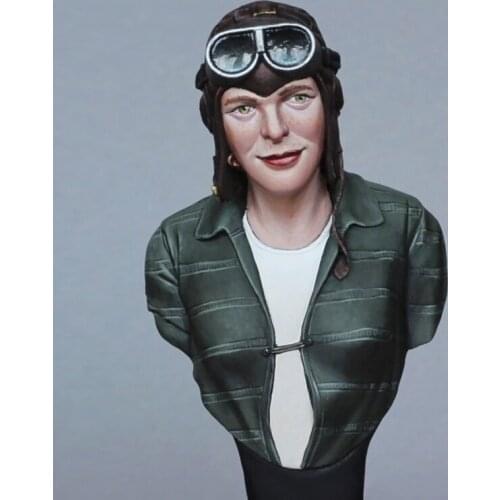 1/10 Scale Unpainted Resin bust Pilot Lady Lindy collection bust
