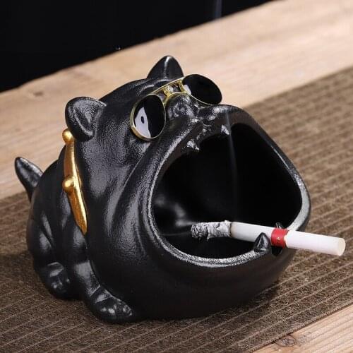 Fun and Arrogant Vicious Dog Ceramic Ashtray Creative Big Mouth Sunglasses Dog Decoration Ashtrays