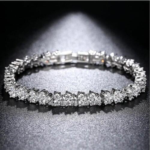 17cm-19cm Top Small Petals Solitaire Bracelet Mosaic AAA Zircon Crystal Charms Silver Plated Bracelet for Women Luxury Jewelry